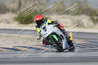 media/Jan-15-2026-Racers Edge (Thu) [[dfebeb70ab]]/3-B Group/Session 4 (Turn 5)/